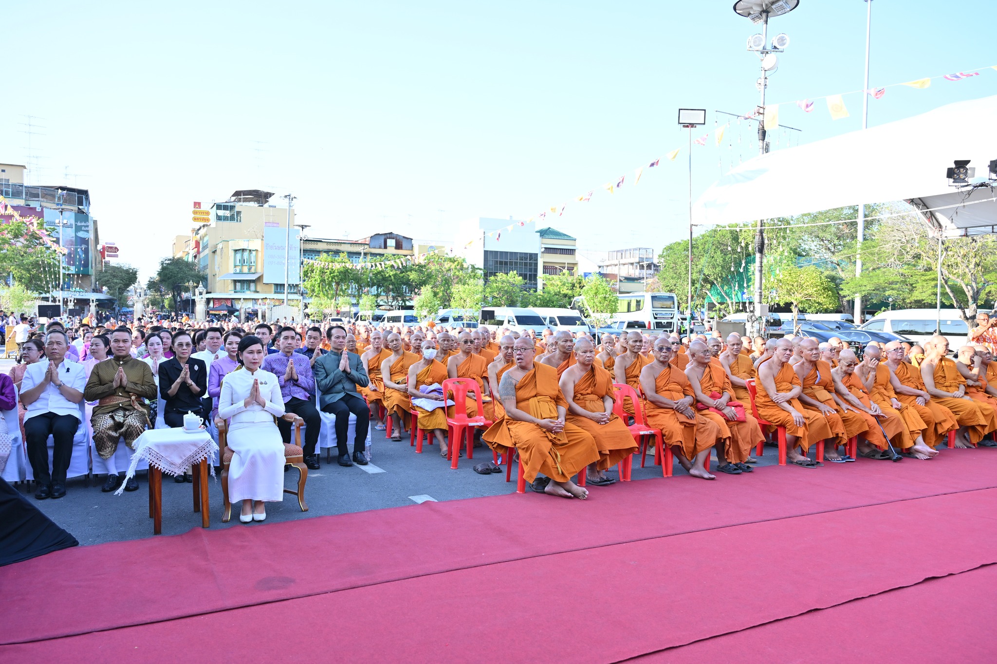 title - ส.ป.ก.นครปฐม พิธีเจริญพระพุทธมนต์และเจริญจิตตภาวนา ถวายพระพรชัยมงคลแด่ สมเด็จพระกนิษฐาธิราชเจ้า กรมสมเด็จพระเทพรัตนราชสุดาฯ สยามบรมราชกุมารี เนื่องในโอกาสวันคล้ายวันพระราชสมภพ 2 เมษายน 2569